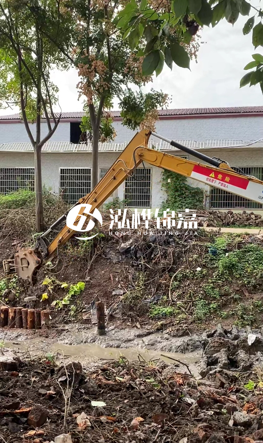 駐馬店挖機(jī)打木樁專業(yè)施工- 河道打木樁后木樁腐朽怎么防治？